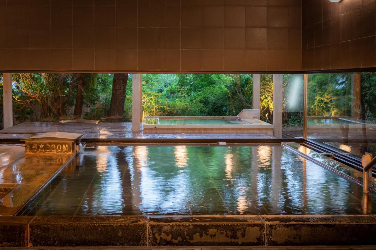 Отель Hakone Honbako 箱根本箱 Экстерьер фото